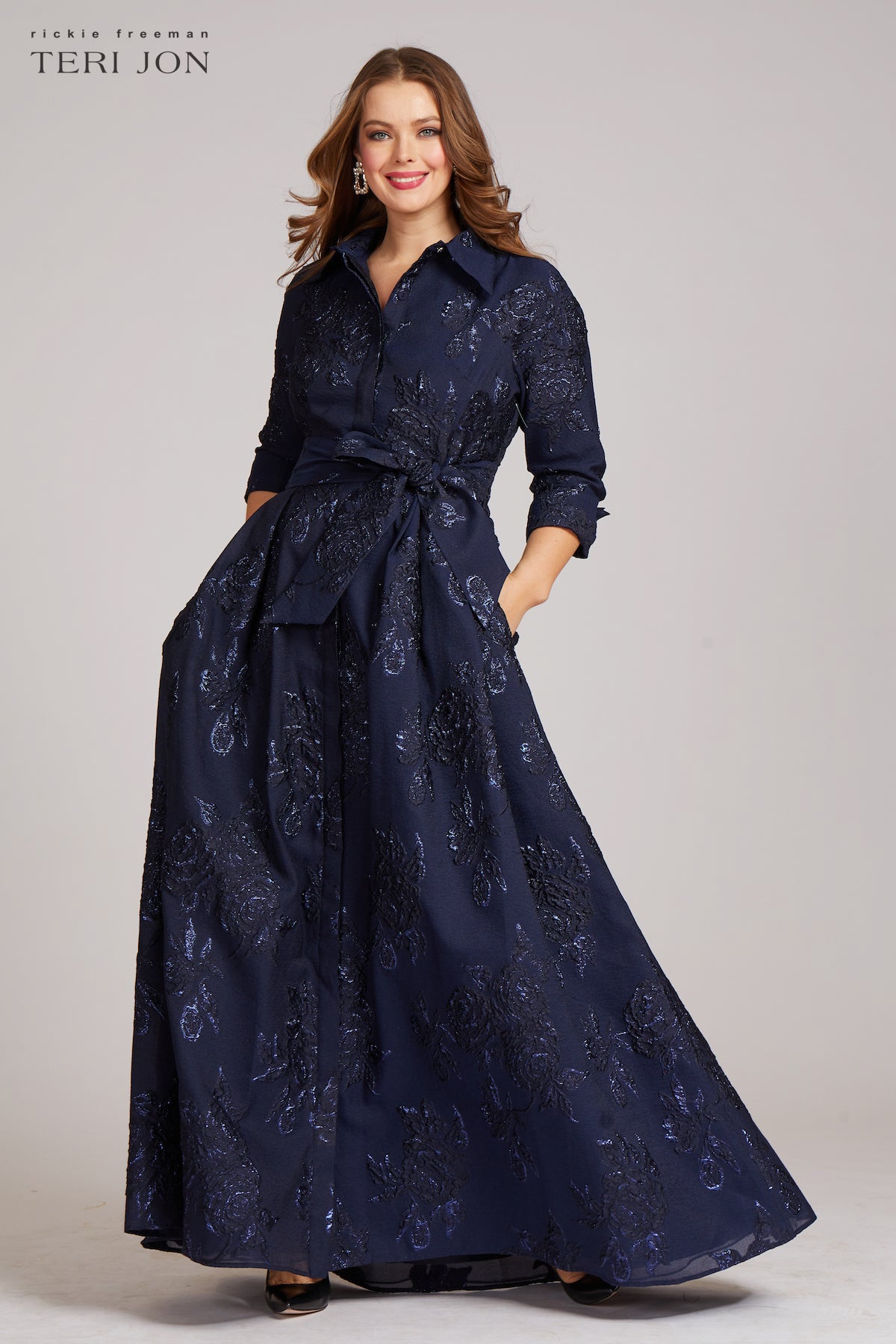 Navy plus size image